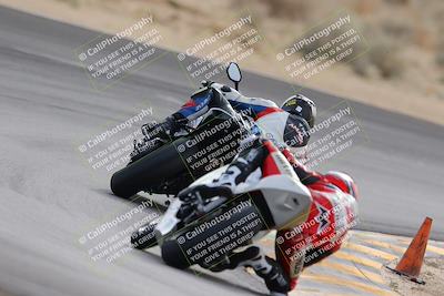 media/Dec-17-2022-SoCal Trackdays (Sat) [[224abd9271]]/Turn 10 Backside (120pm)/